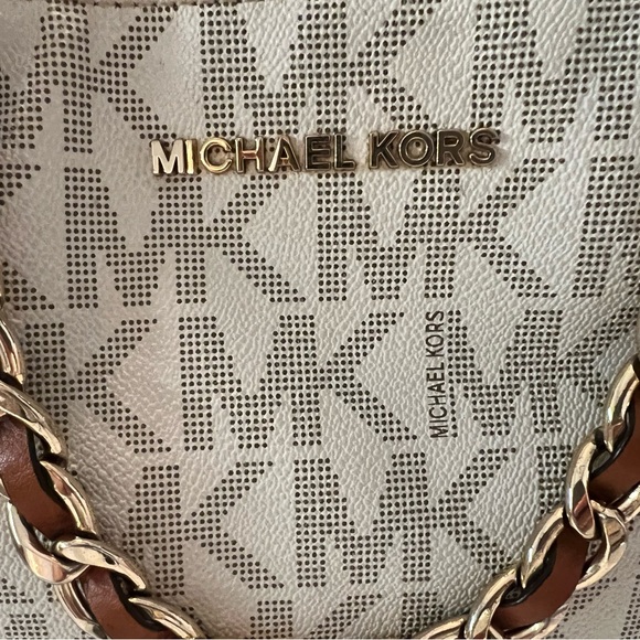 Michael Kors large Harper East West Signature Tote Handbag - LIKE NEW! - Picture 3 of 16